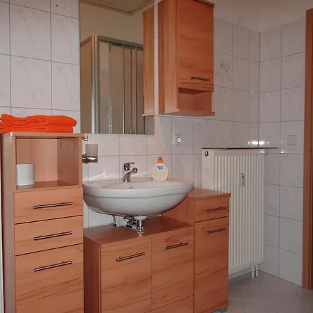 Ferienwohnung Skiloipe アパート *